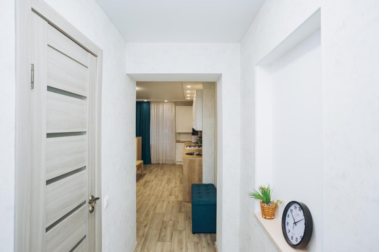 Luxe Apart-Hotel Near Lavina New Building 1 Floor Sumy Exteriér fotografie