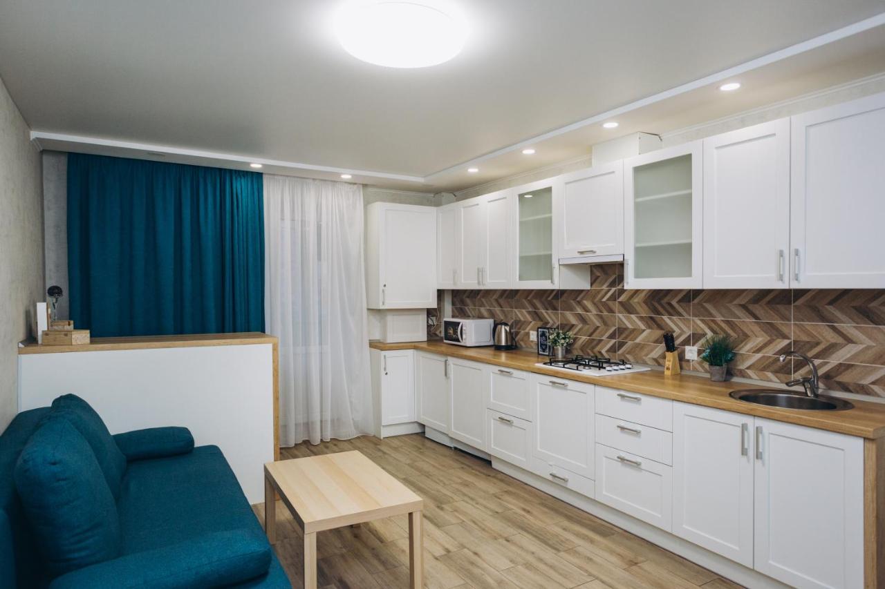 Luxe Apart-Hotel Near Lavina New Building 1 Floor Sumy Exteriér fotografie
